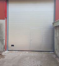 220 m2 Lager med stor elektrisk port.